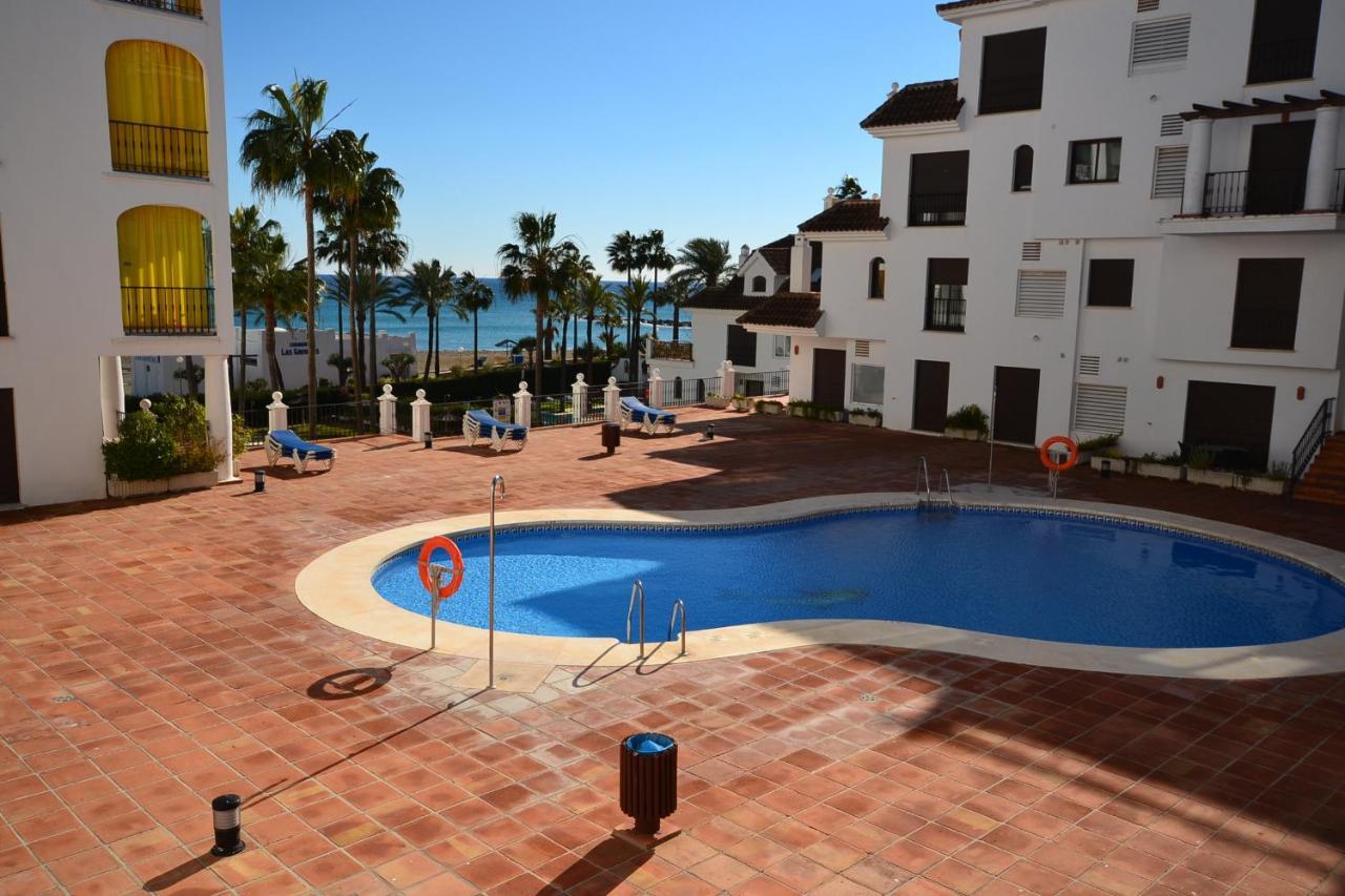 Marina Real 425 Apartment Manilva Bagian luar foto